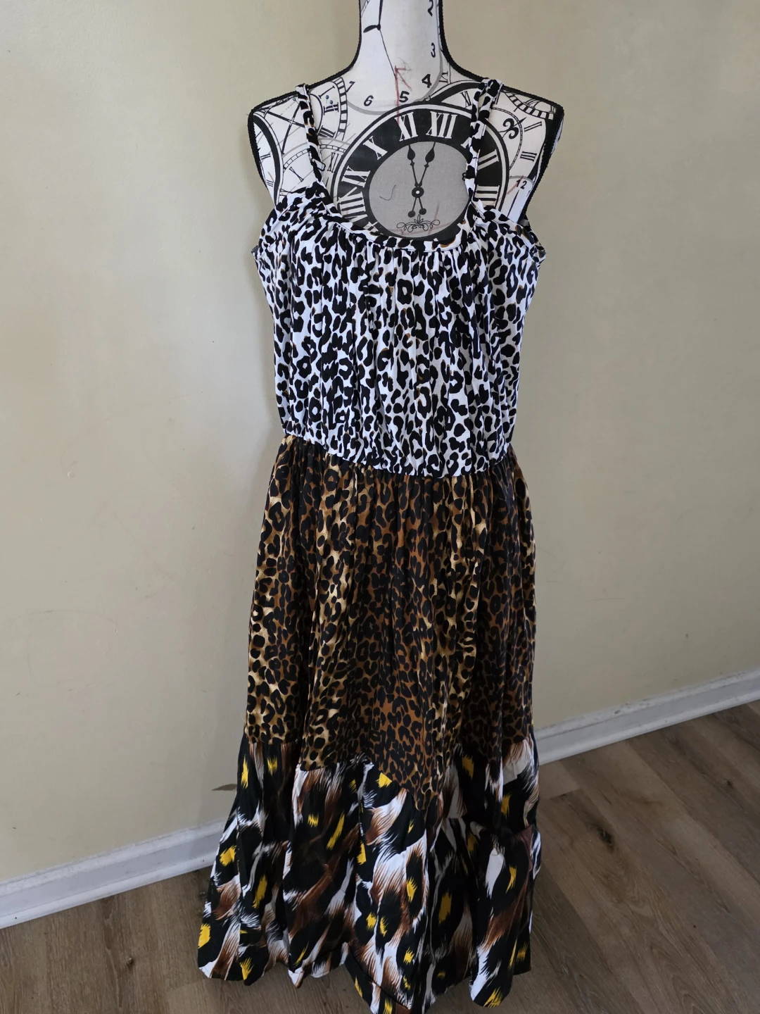Women's Leopard Print Maxi Dress - photo 2