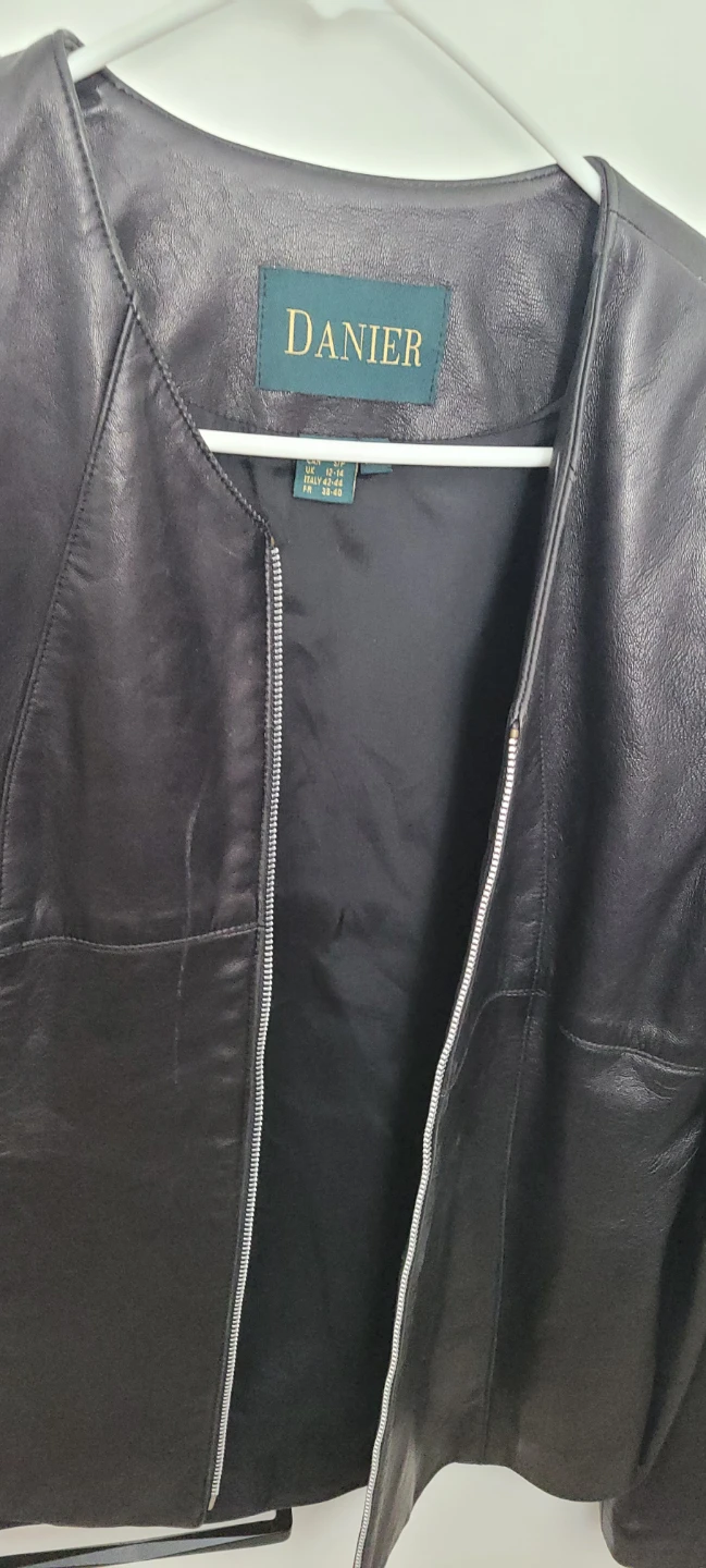 Danier Black Leather Jacket - photo 2