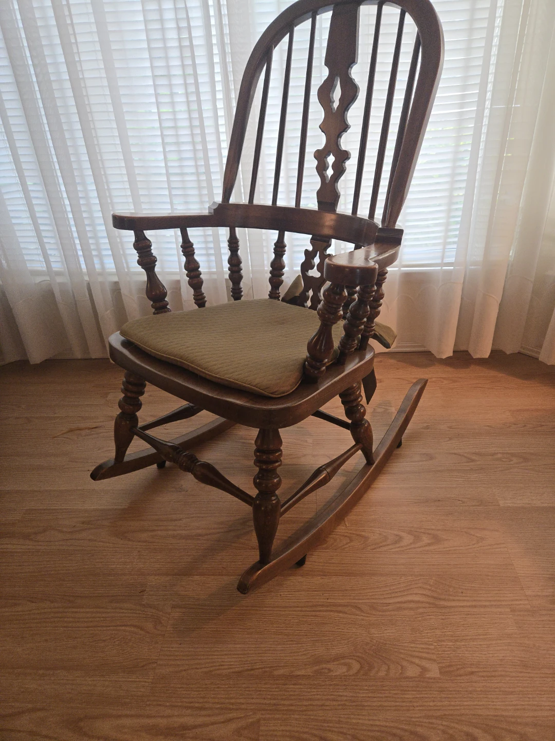 Wooden Rocking Chair with Cushion