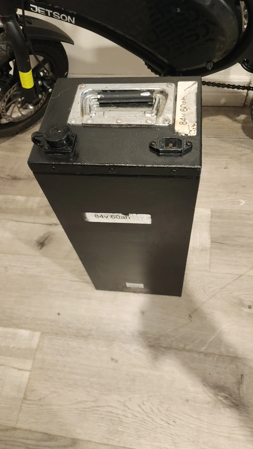 EVOQUE 84v60ah Lithium Battery - photo 4