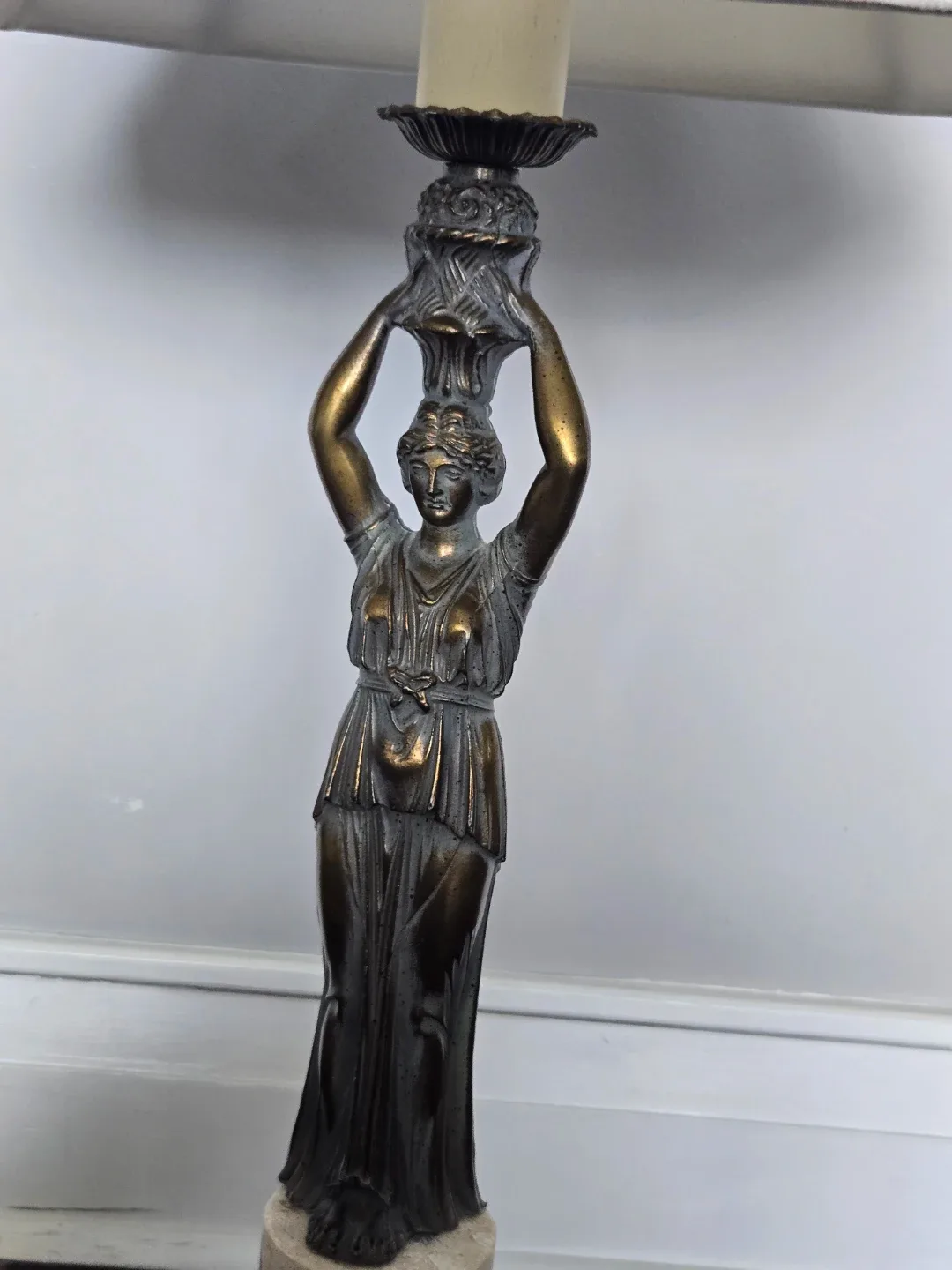Vintage Figural Table Lamp with Marble Base ⚽ - photo 3