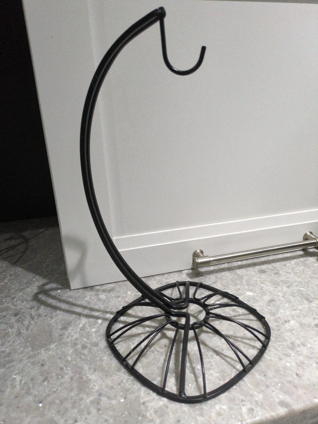 Matte Black Metal Banana Hanger