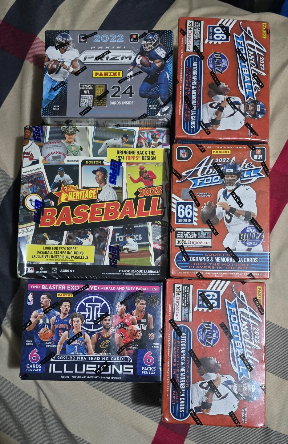 Panini 2022 Prizm Football Cards