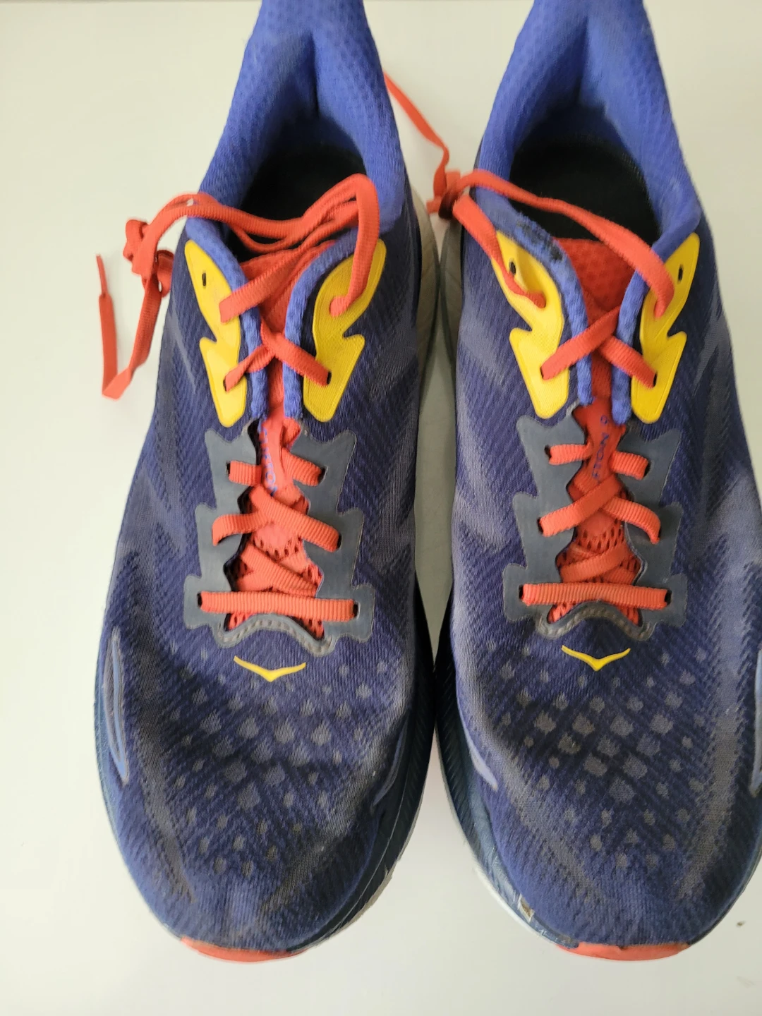 Hoka One One M Clifton 9 Running Shoes size 11.5D - photo 2