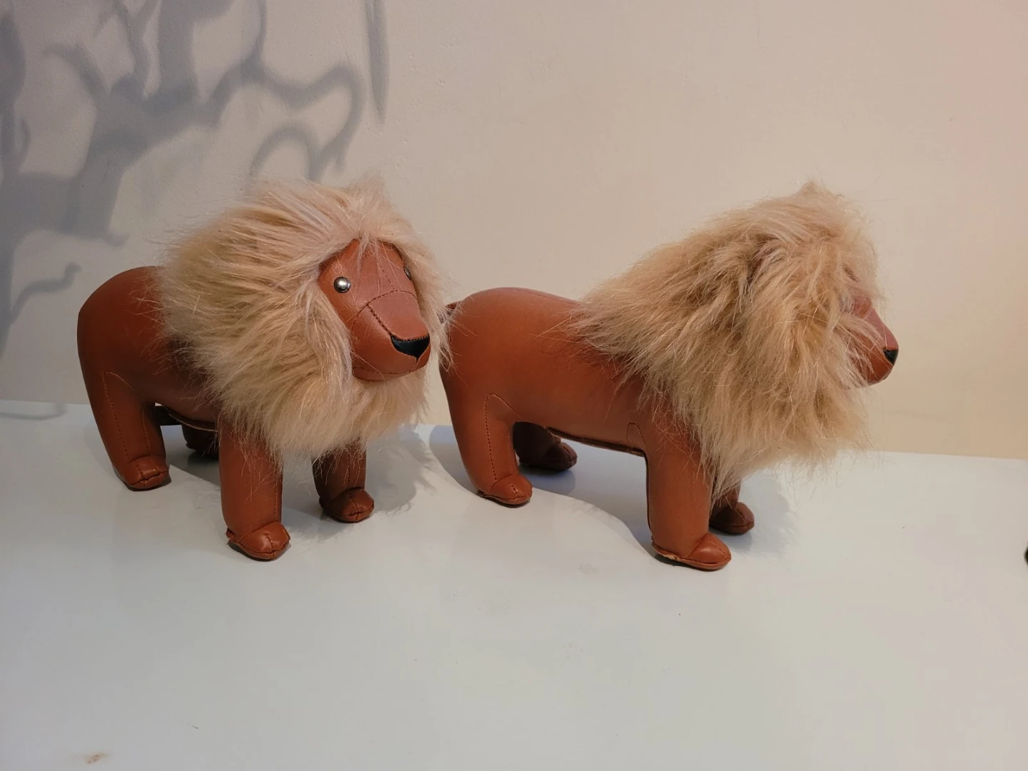 Set of 2 Zuny Lion Bookends. Original $210. - photo 2