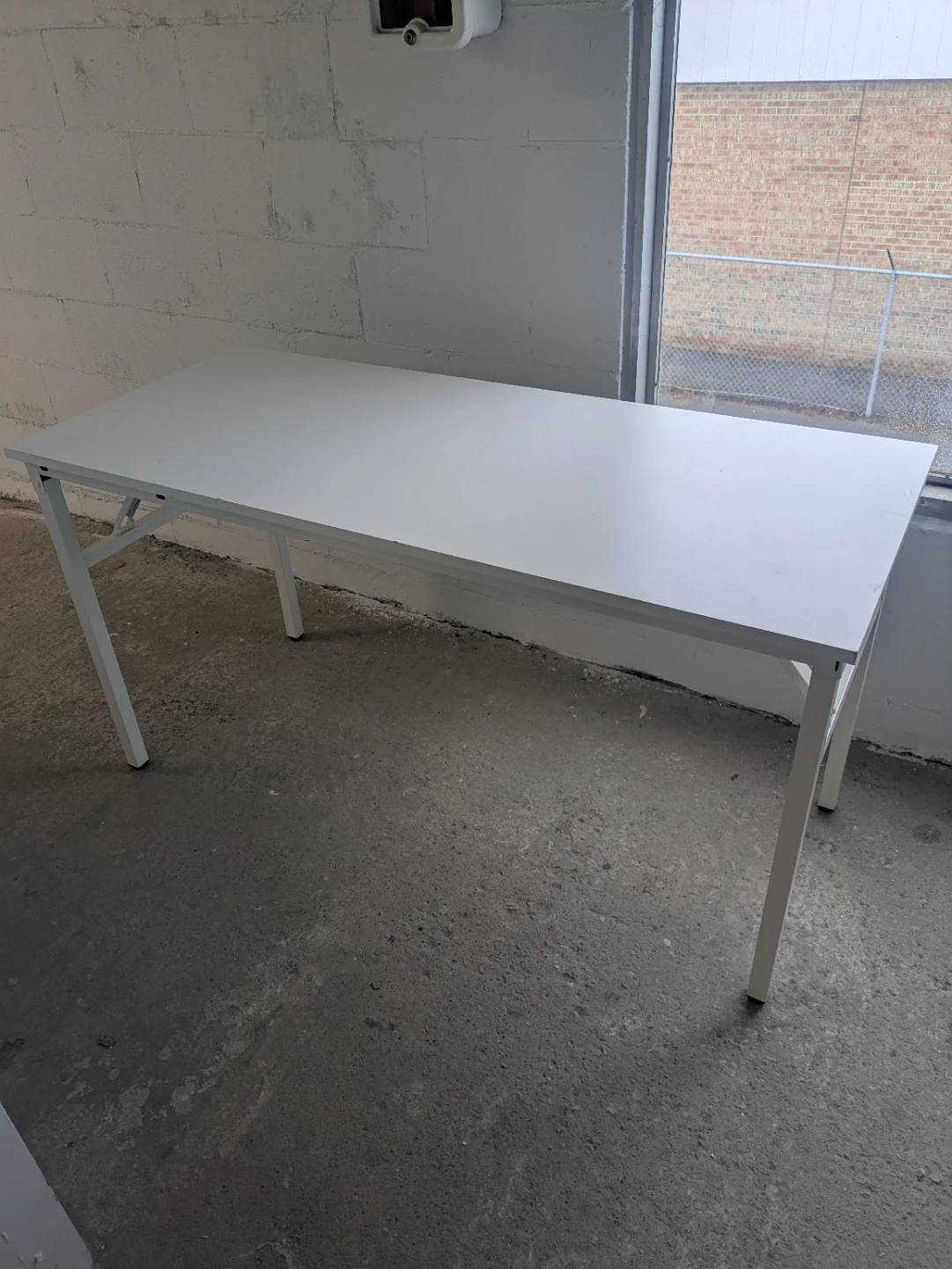 White L-Shaped Desk - photo 2