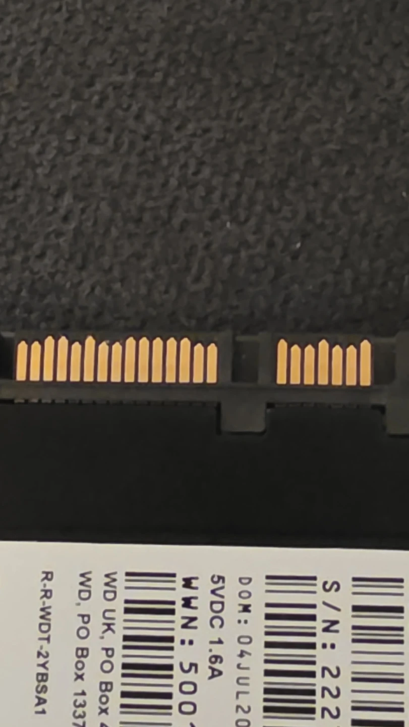 Camera and laptop parts - photo 4