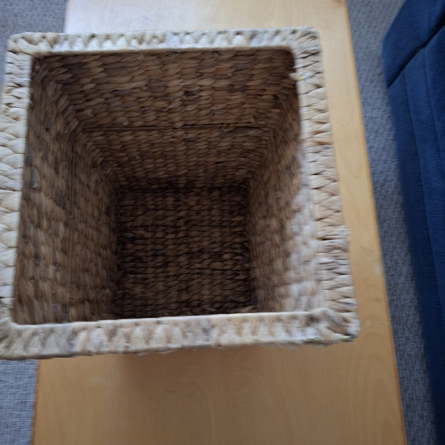 Woven Basket *some scratch defects* - photo 3