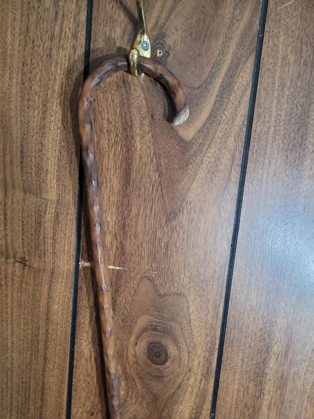 Wooden Cane with Carved Details 26" Long - photo 3