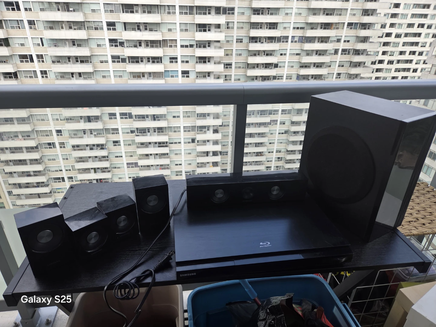 Samsung Blu-Ray Home Theatre System - photo 4
