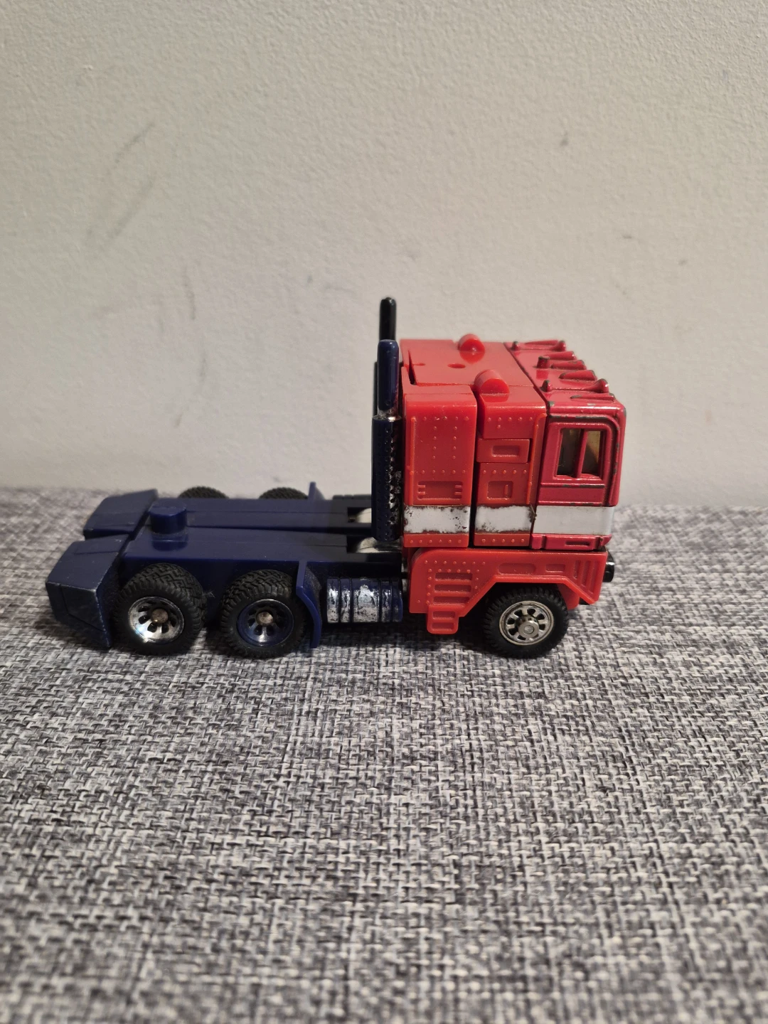 Vintage Transformers G1 Optimus Prime - photo 4