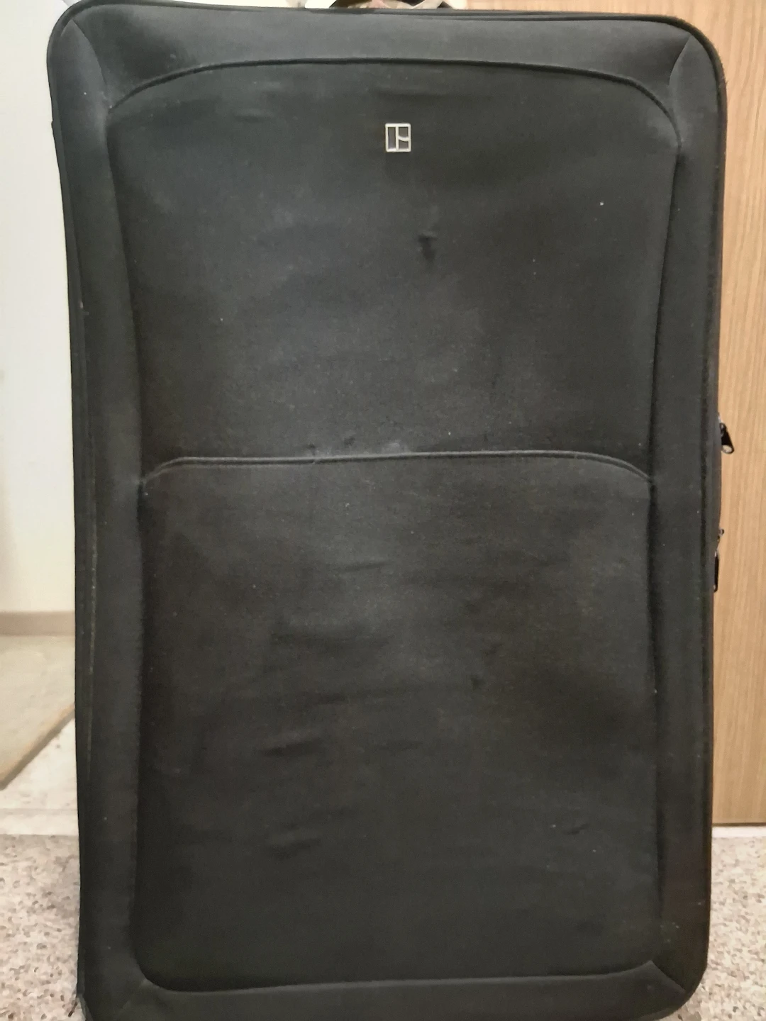 Black cloth rolling Suitcase - photo 5