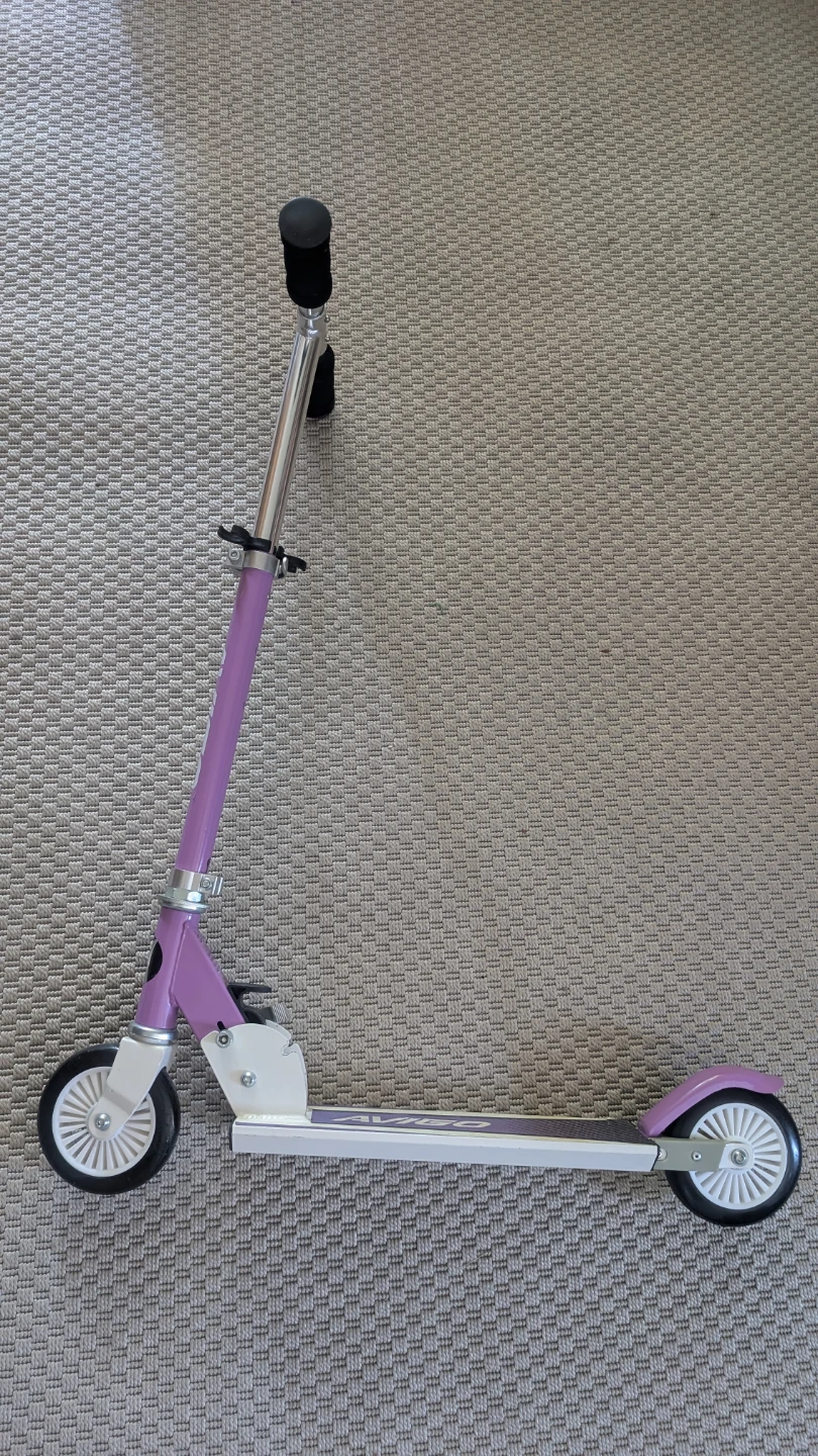 Avigo Kids Scooter
