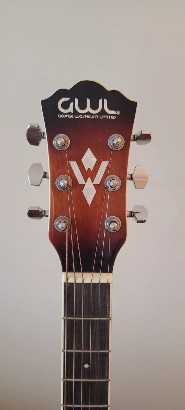 GWL Acoustic Guitar - photo 2