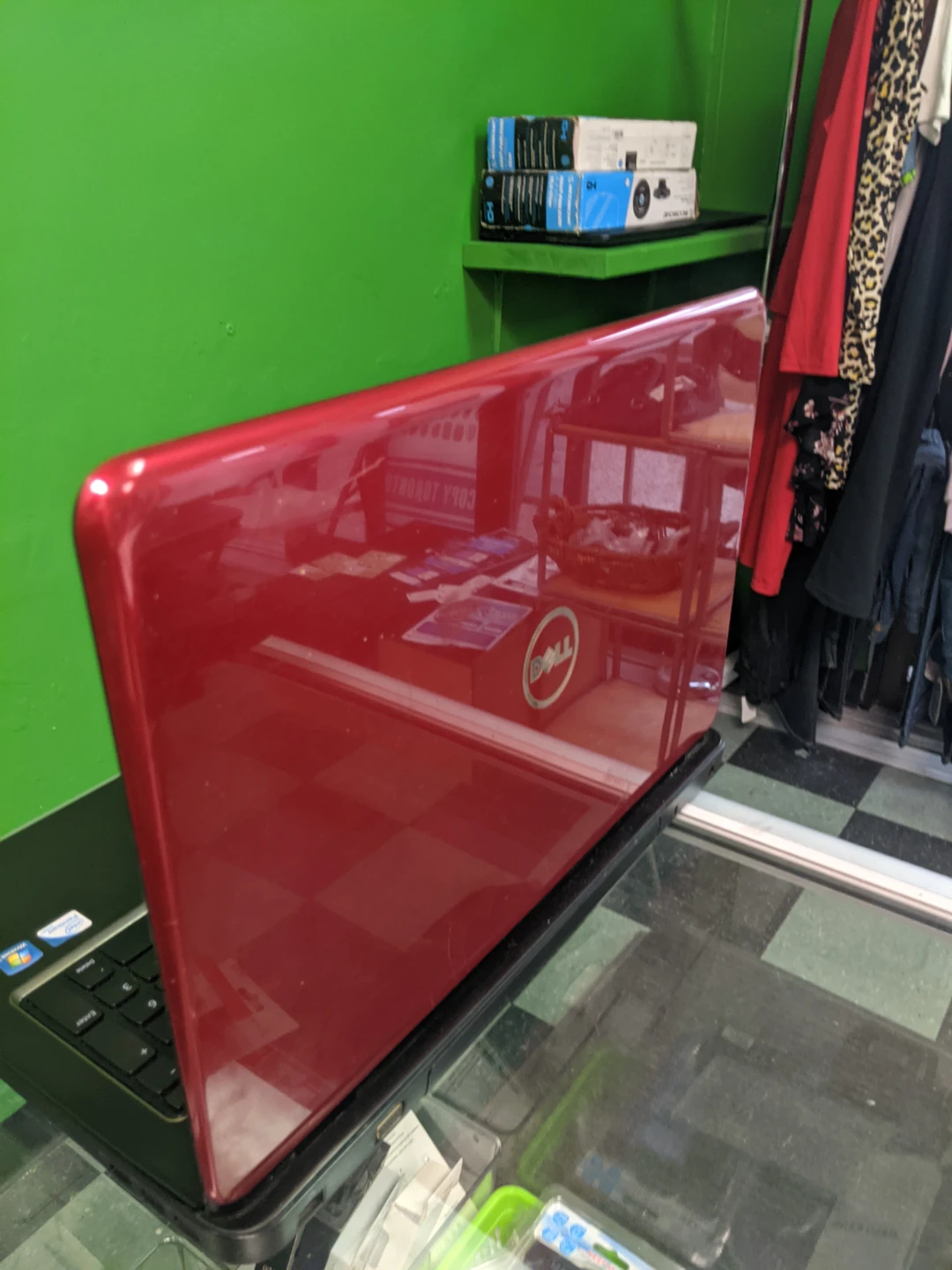 Dell Inspiron Laptop - Red - photo 4