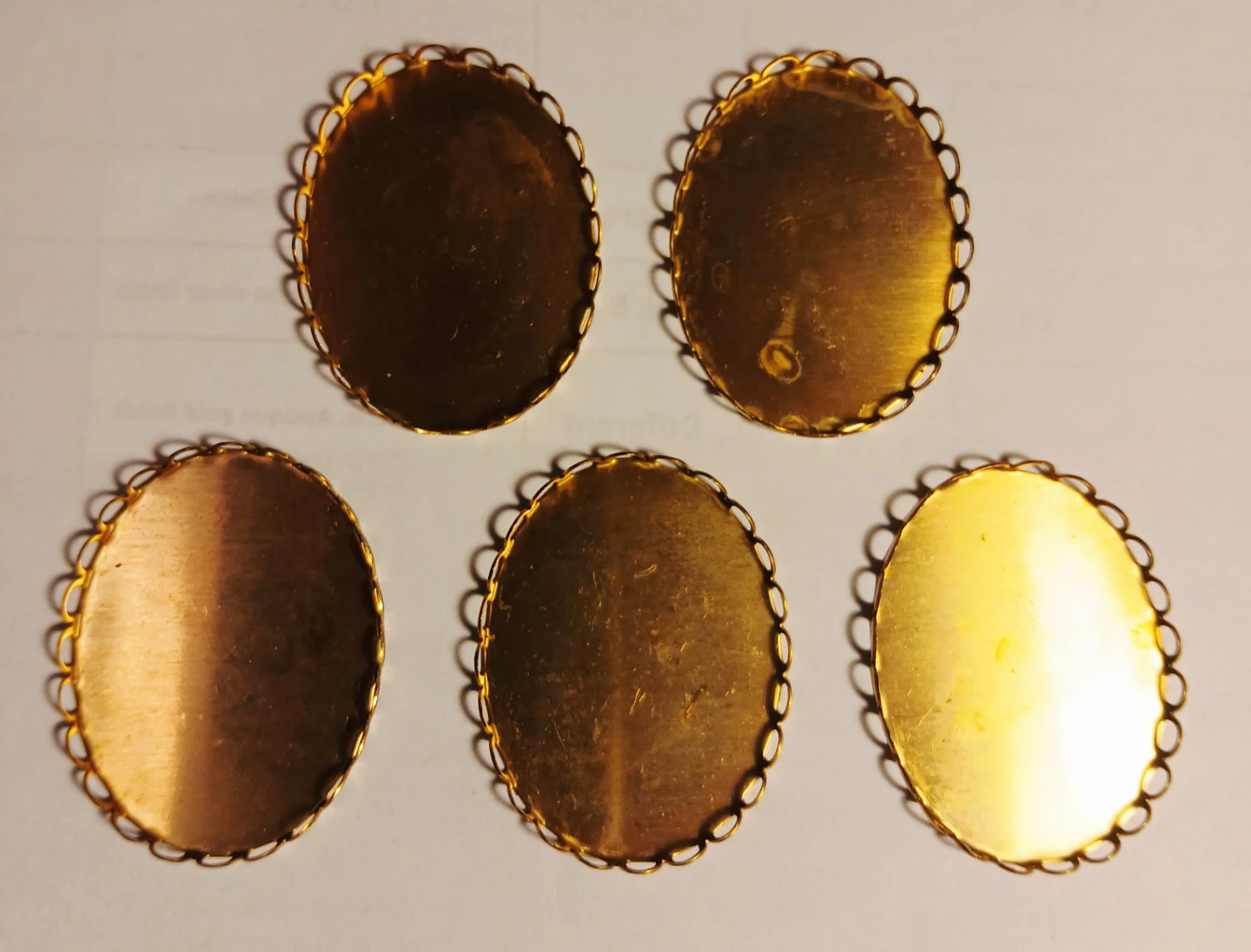 5 Vintage Oval Cameo Bezel Trays - photo 3