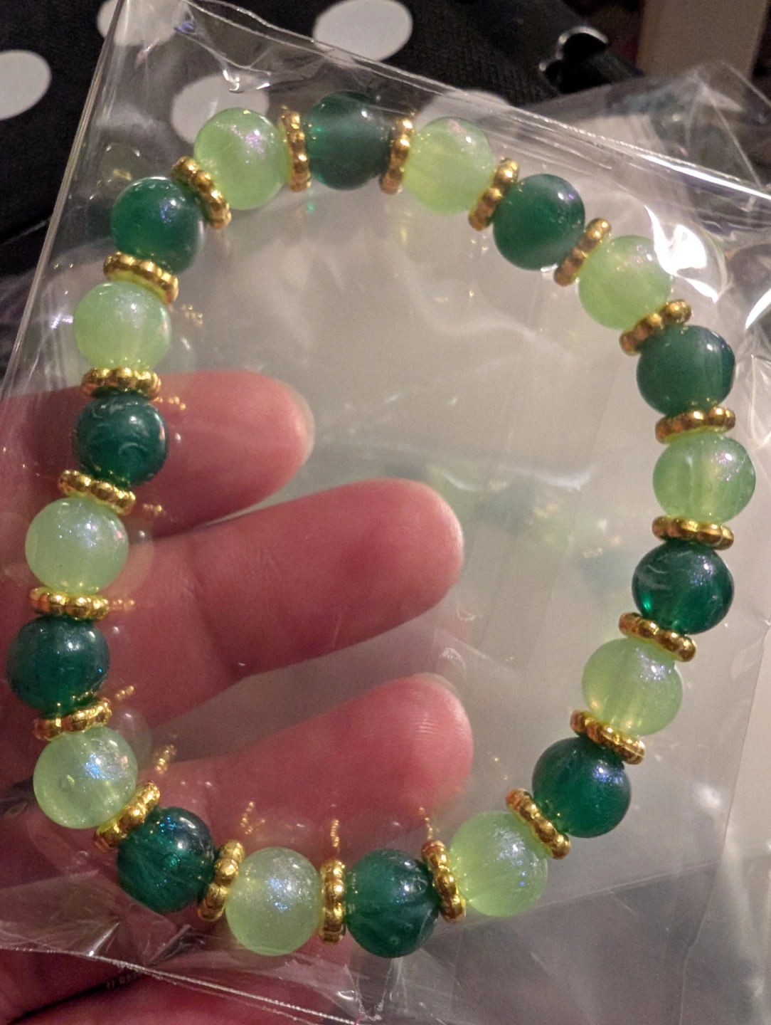 Green Beaded Stretch Bracelet - photo 2