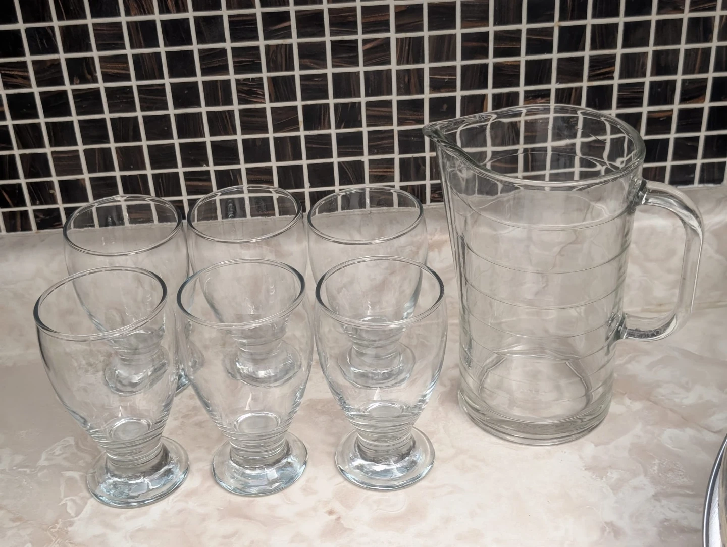 Glass Pitcher and 6 Glasses Set