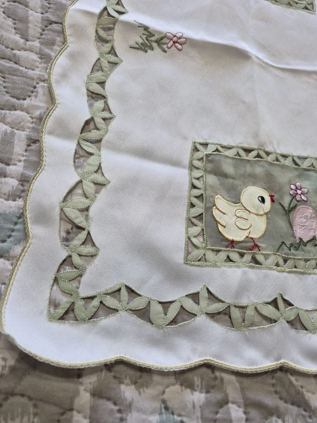 Beautiful 20 x 14" Embroidered Table Decor - photo 4