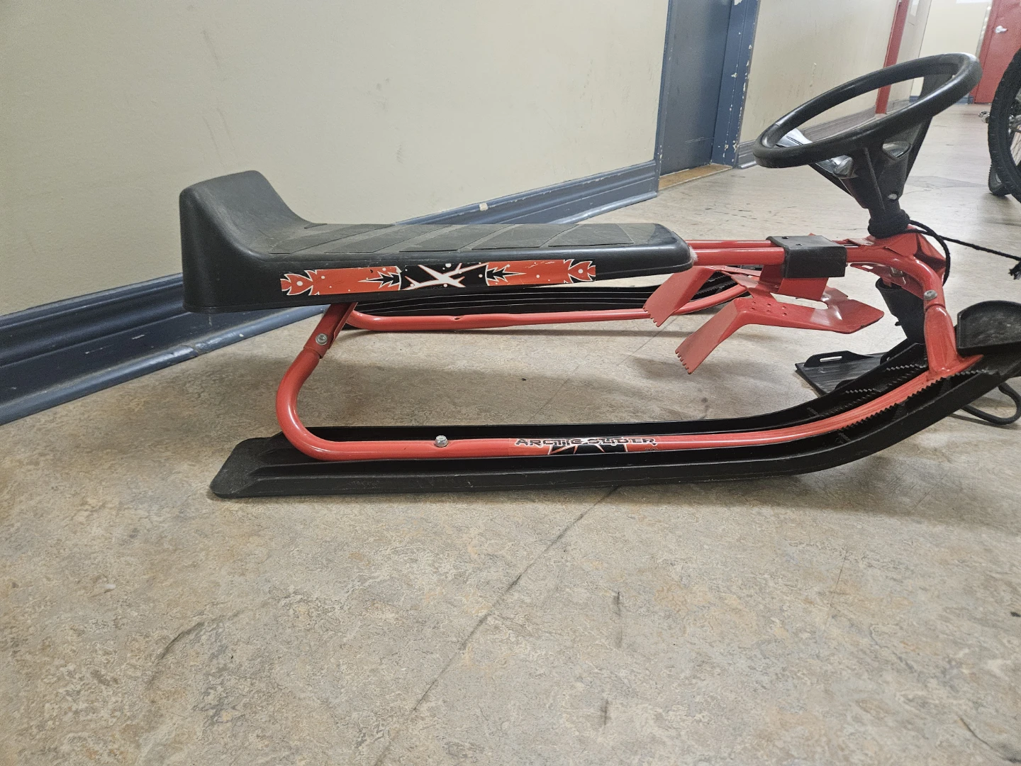 Arctic Slider Steering Snow Sled (Pick up only !!) - photo 2
