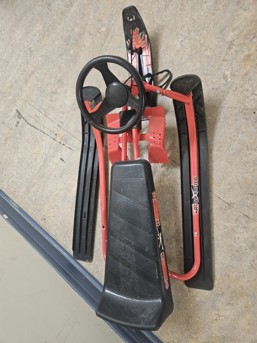 Arctic Slider Steering Snow Sled (Pick up only !!) - photo 5