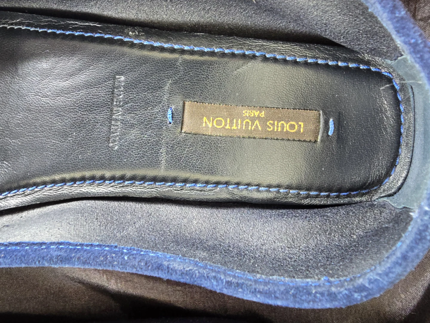 Louis Vuitton Navy Suede Ballet Flats - Size 35 - photo 3