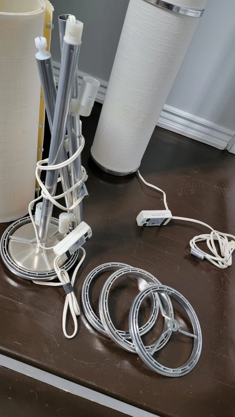 White Cylindrical Floor Lamp - photo 5