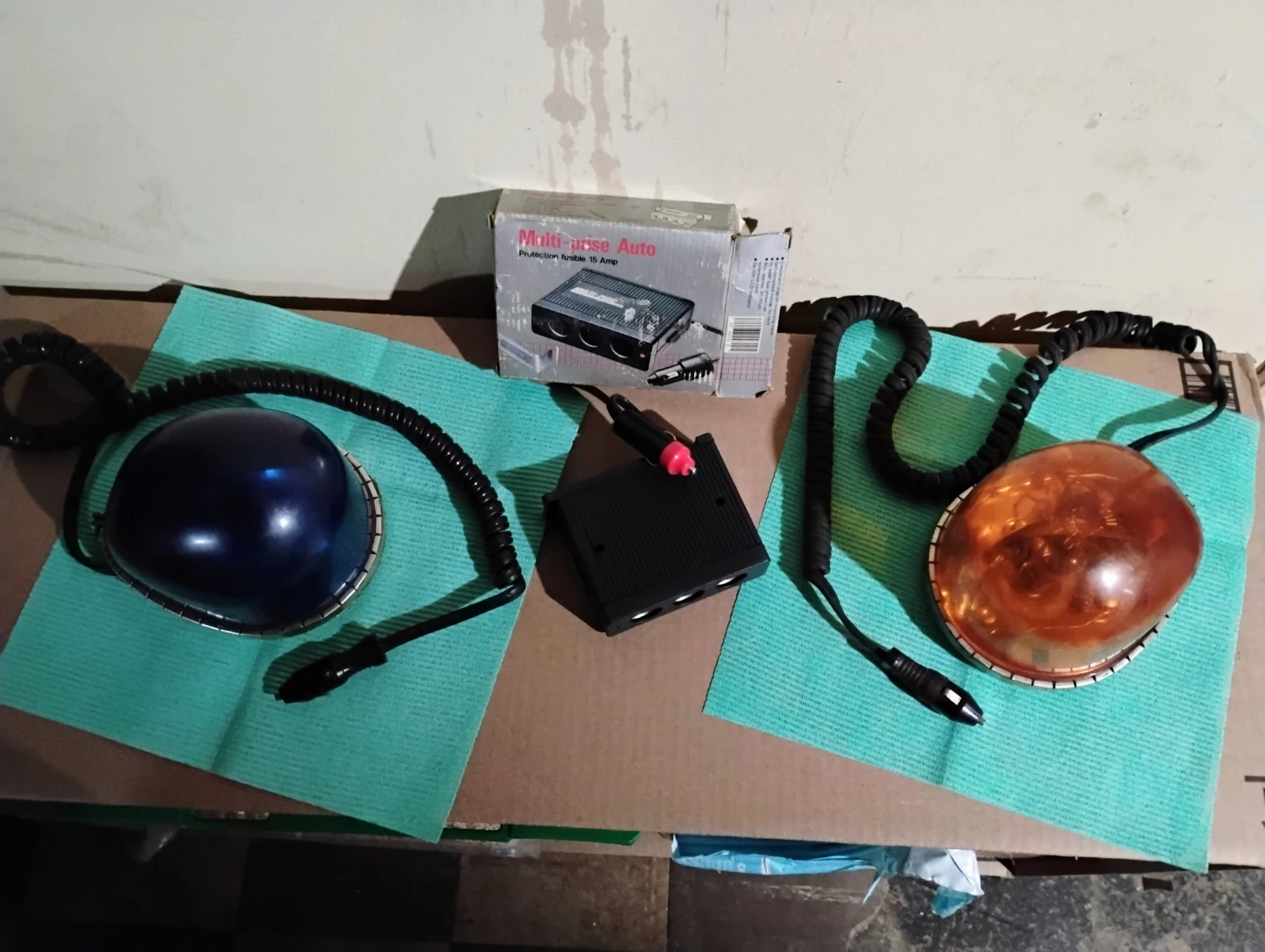 Snowplowing equipment - magnetic lights and power plug