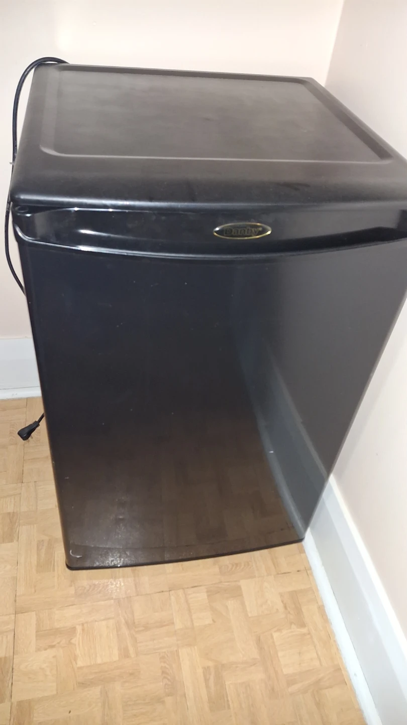 Black Danby Mini Fridge - photo 3