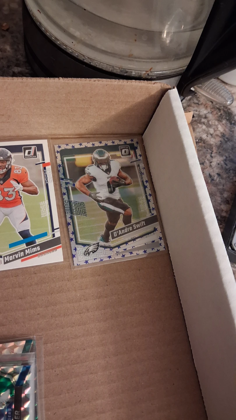 Collection of 5 NFL Donruss Optic Football Cards - photo 2