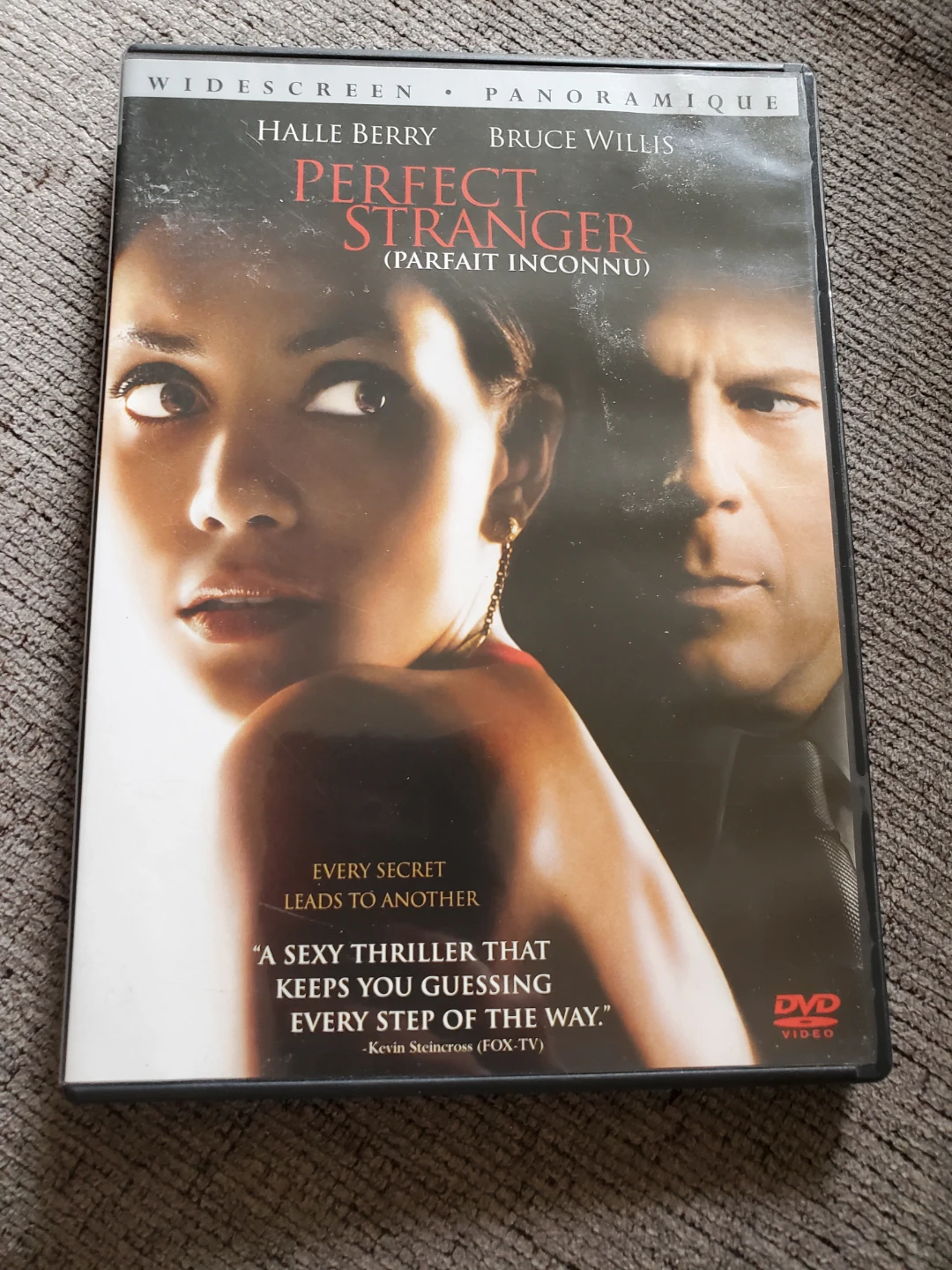 Perfect Stranger DVD ⚽