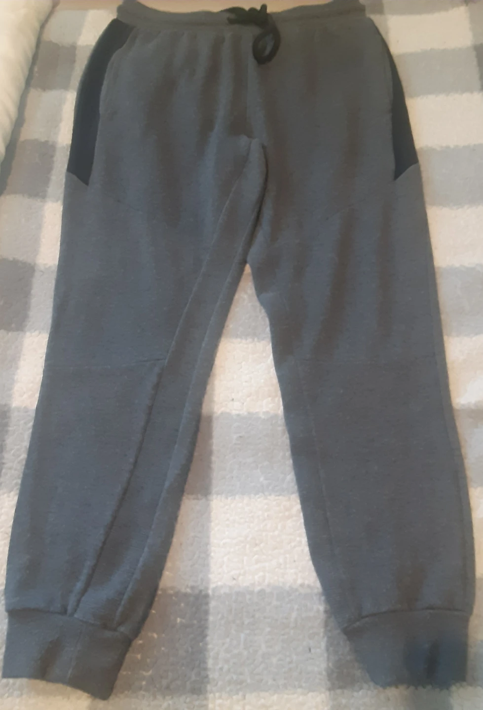 Amnesia Grey Joggers Size M