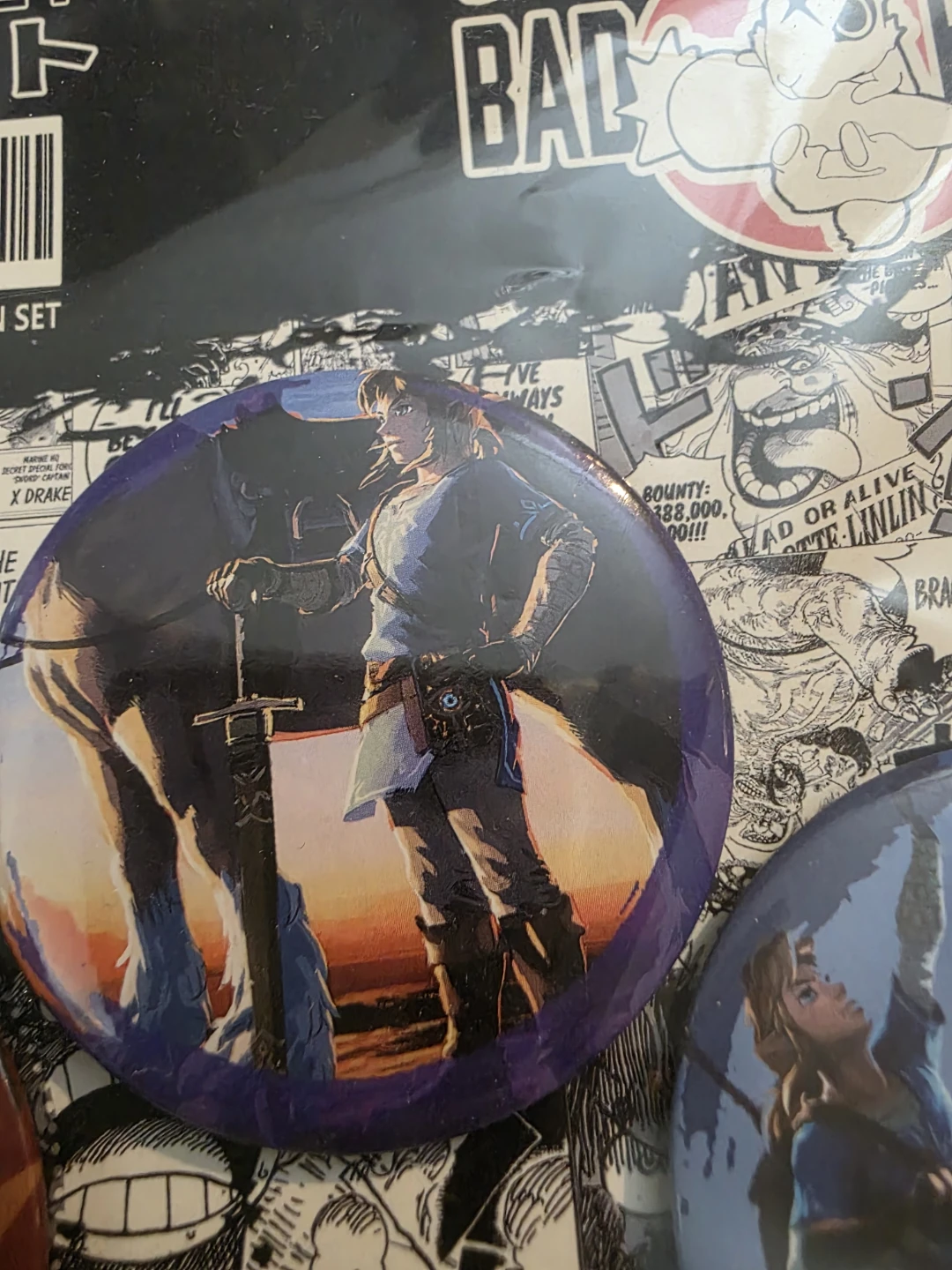 The Legend of Zelda Anime Button Set $10 - photo 5