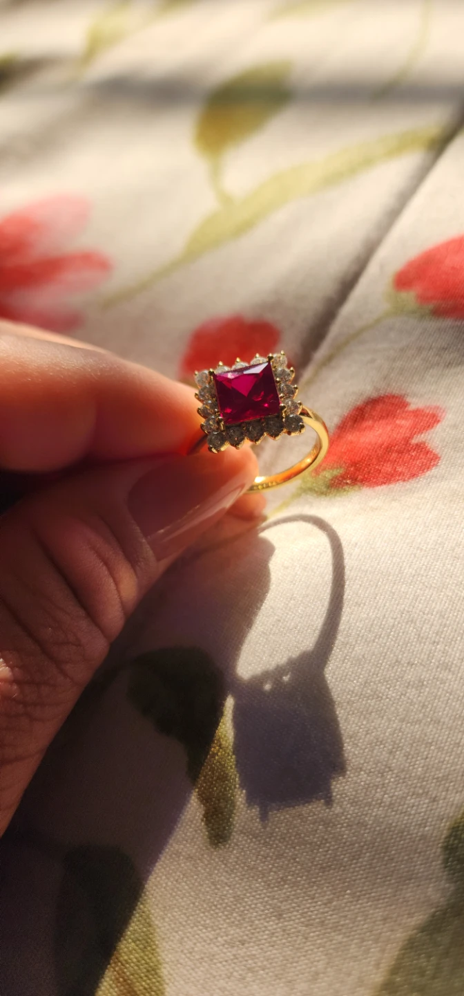 Gold platted Ring with Red Stone and Crystals - photo 4