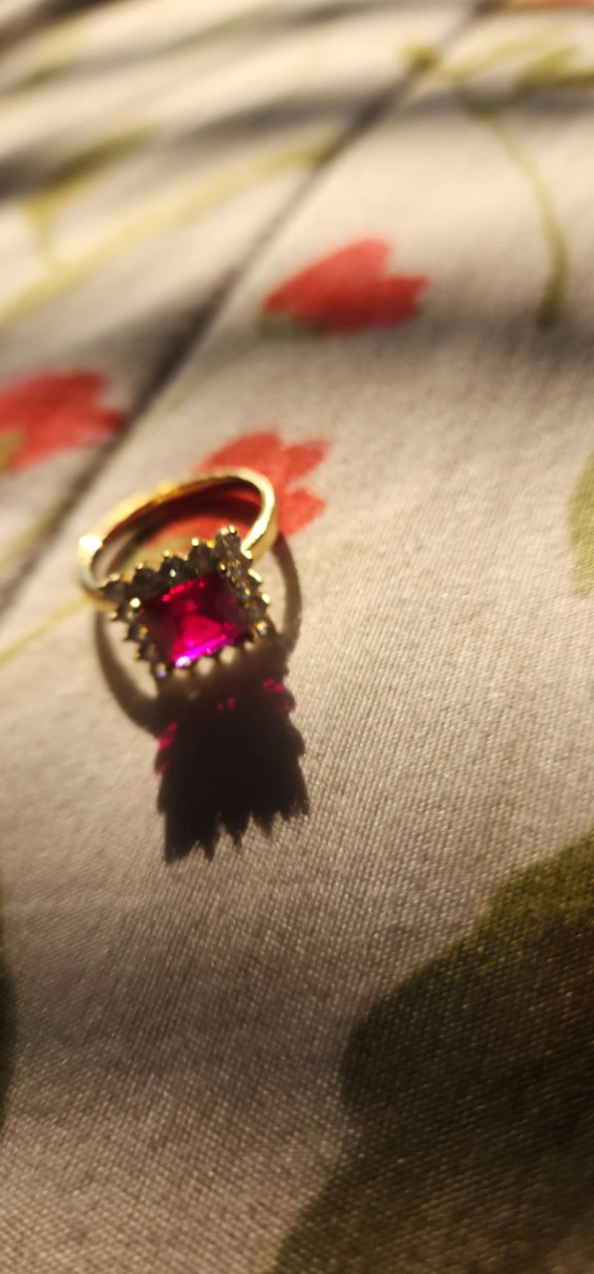 Gold platted Ring with Red Stone and Crystals - photo 5