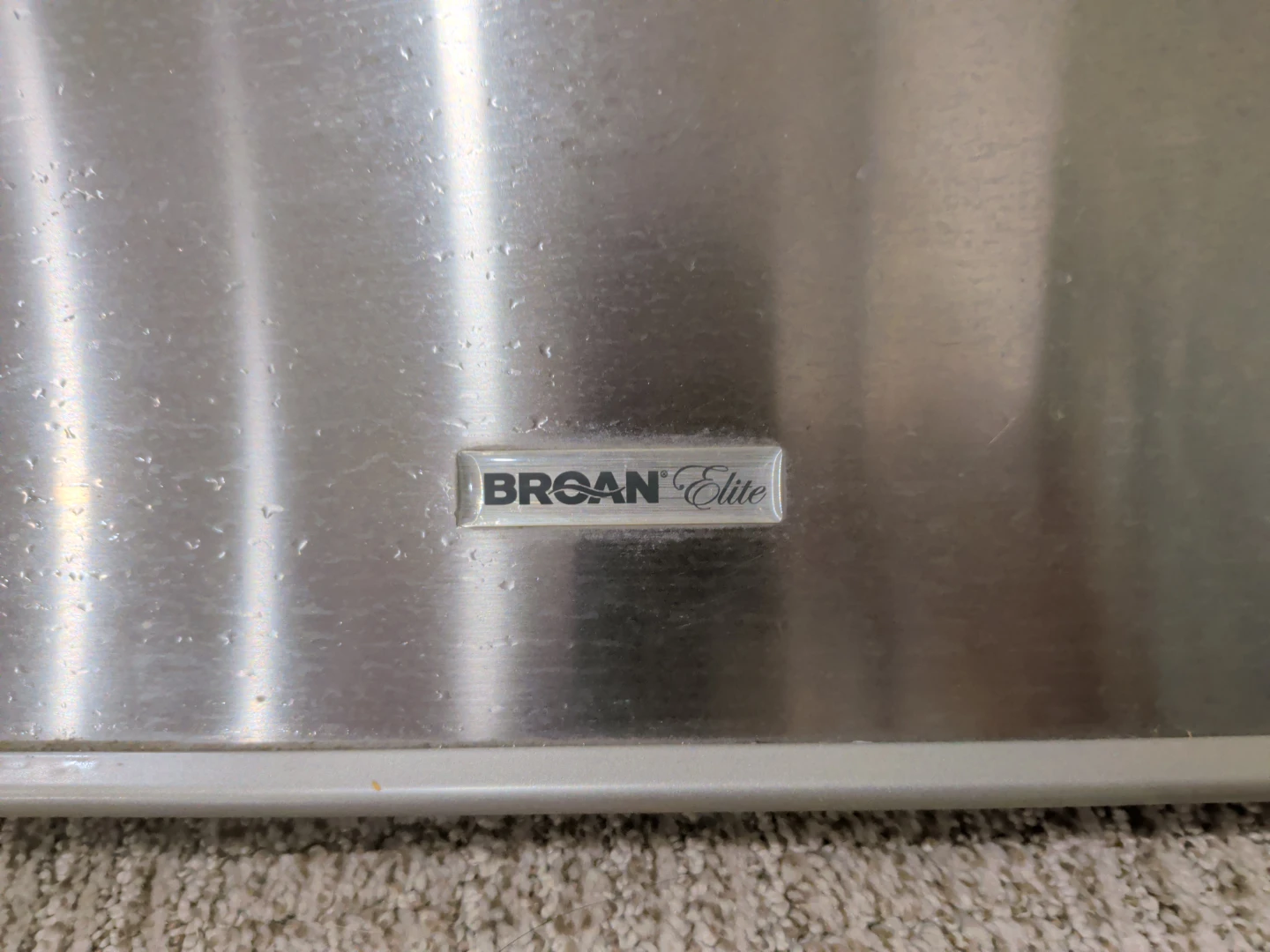 Broan Elite Stainless Steel Range Hood - photo 3