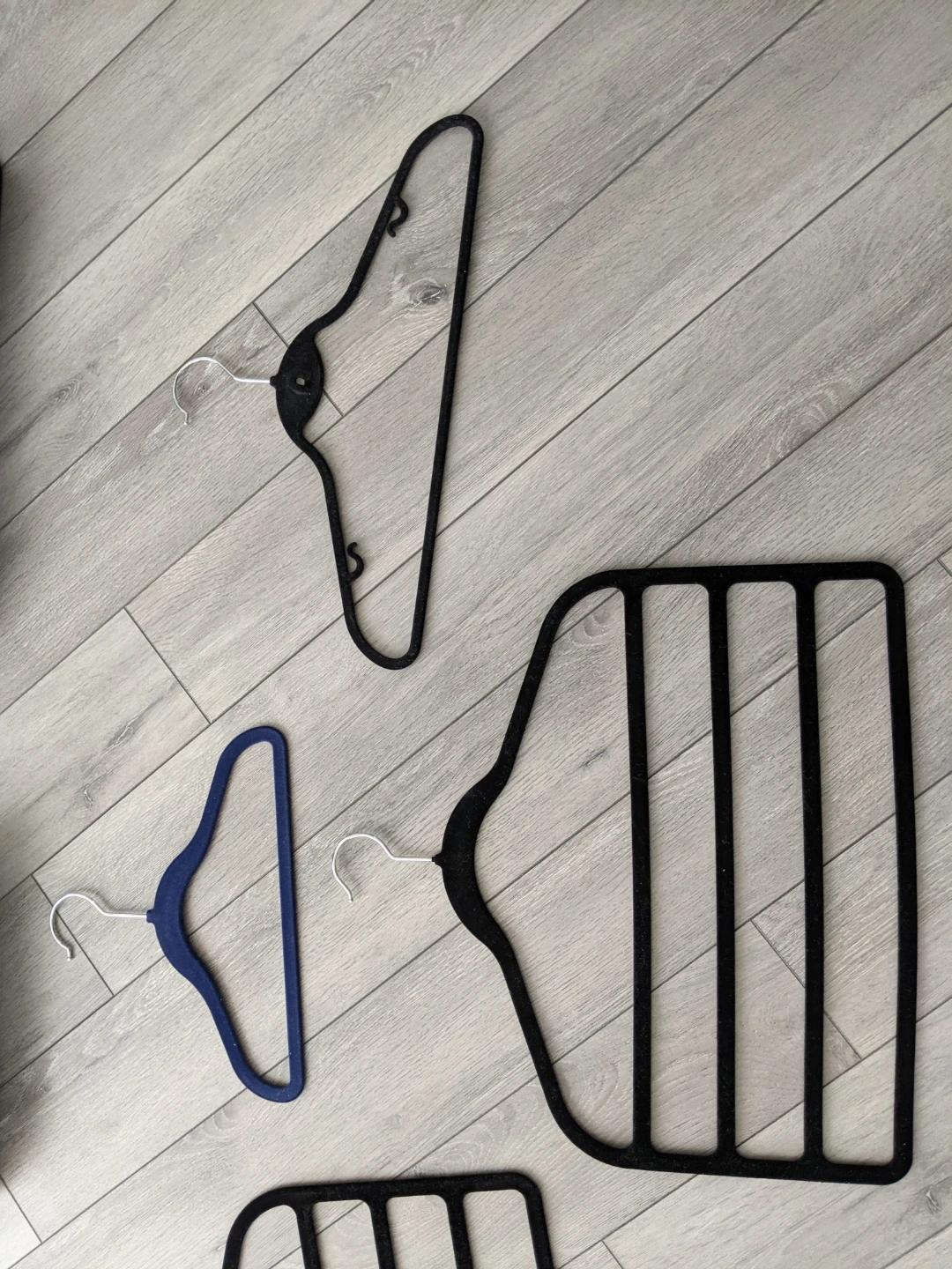 Velvet Clothes Hangers Bundle - photo 5