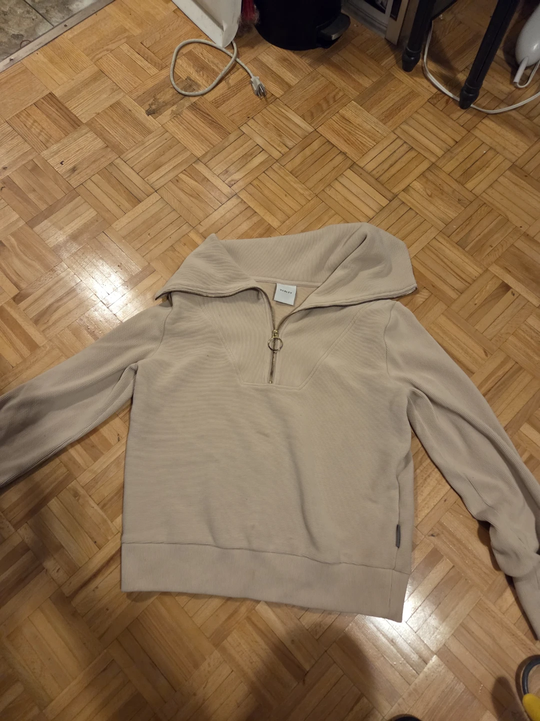Varley Beige Quarter Zip Sweatshirt - Small