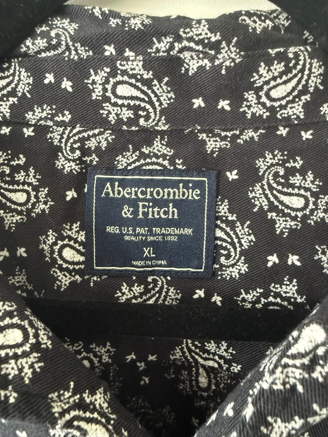 Abercrombie & Fitch Paisley Print Long Sleeve Shirt XL - photo 2