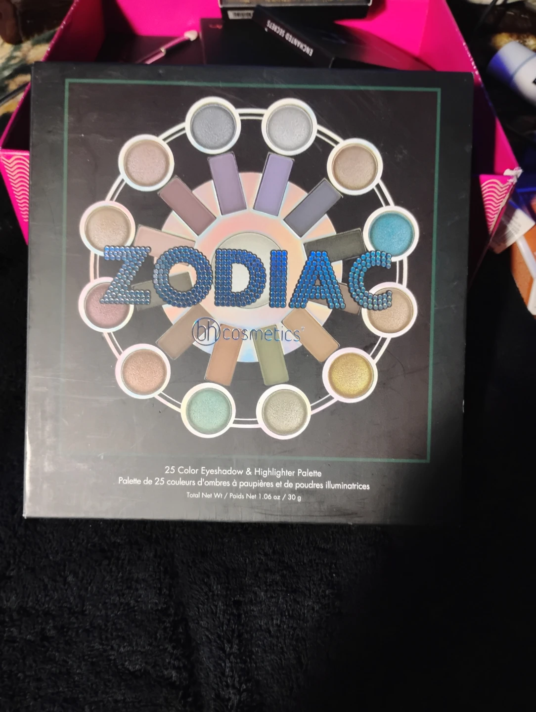 BH Cosmetics Zodiac 25 Color Eyeshadow & Highlighter Palette