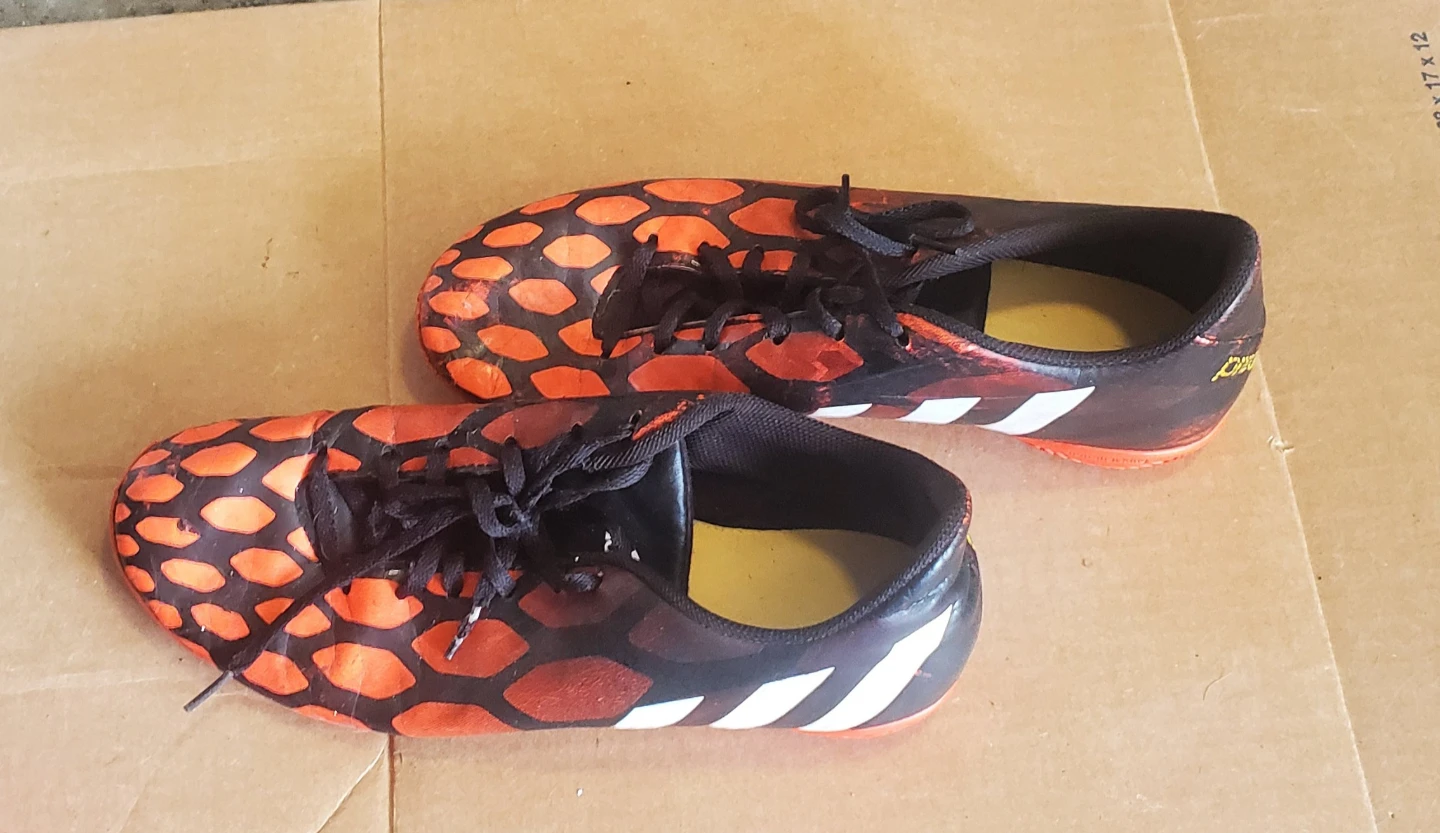 Men's Indoor Soccer Shoes