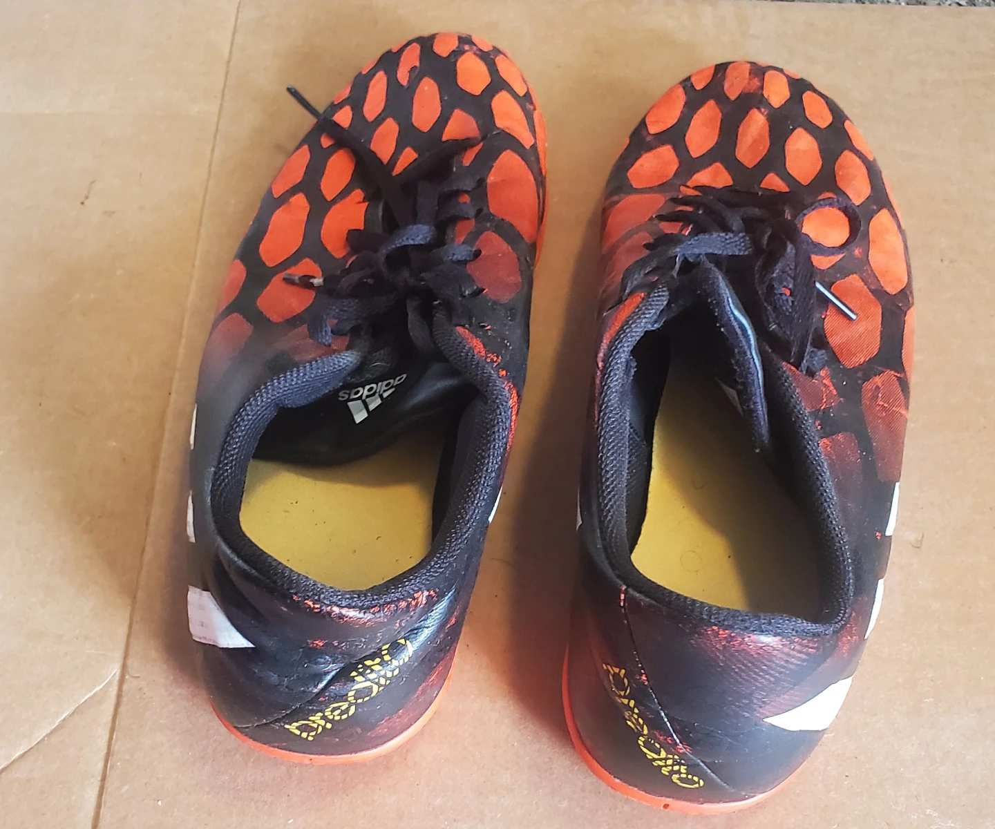 Men's Indoor Soccer Shoes - photo 2