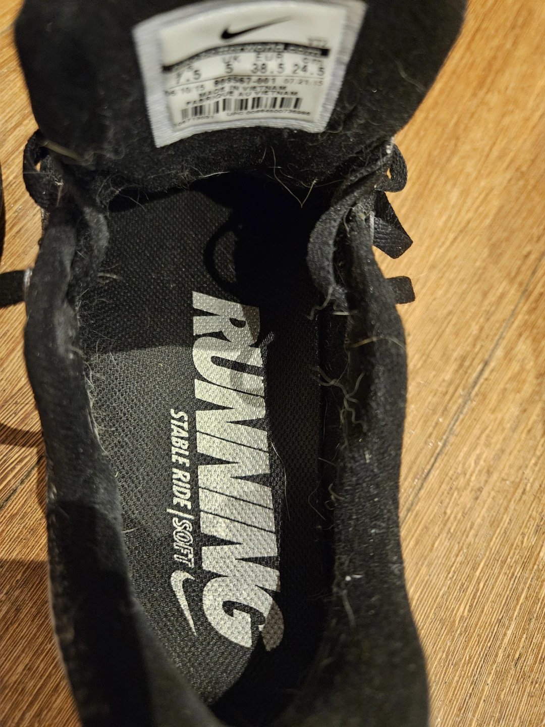 Nike Reflective Runners - photo 4
