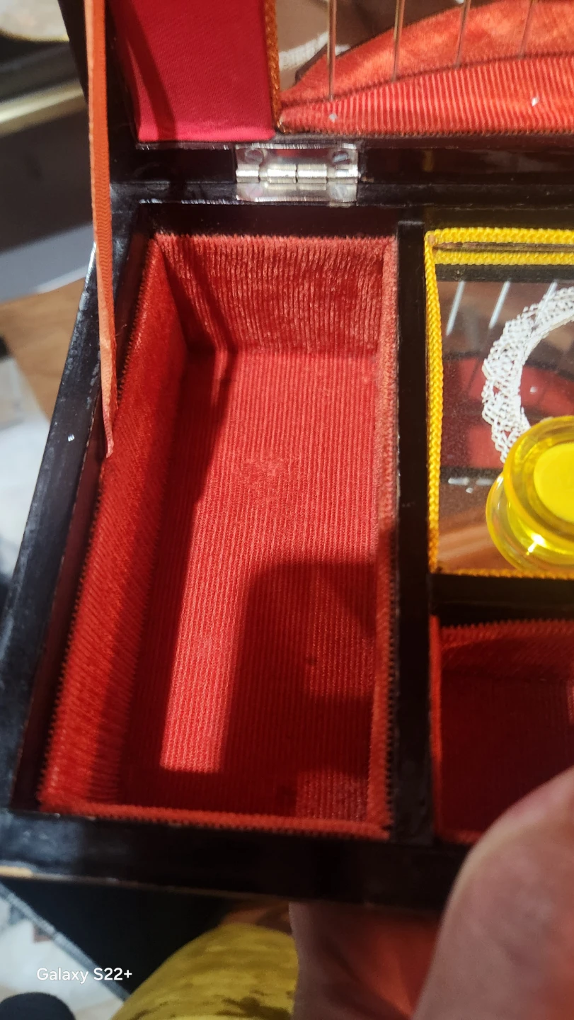 Vintage Japanese jewelry music box - photo 5