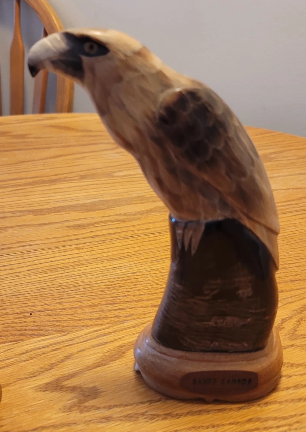 Carved Eagle Figurine - photo 2