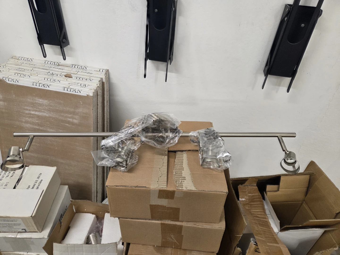 ​Pair of Brand New Track Lights $30 each or $50 for both