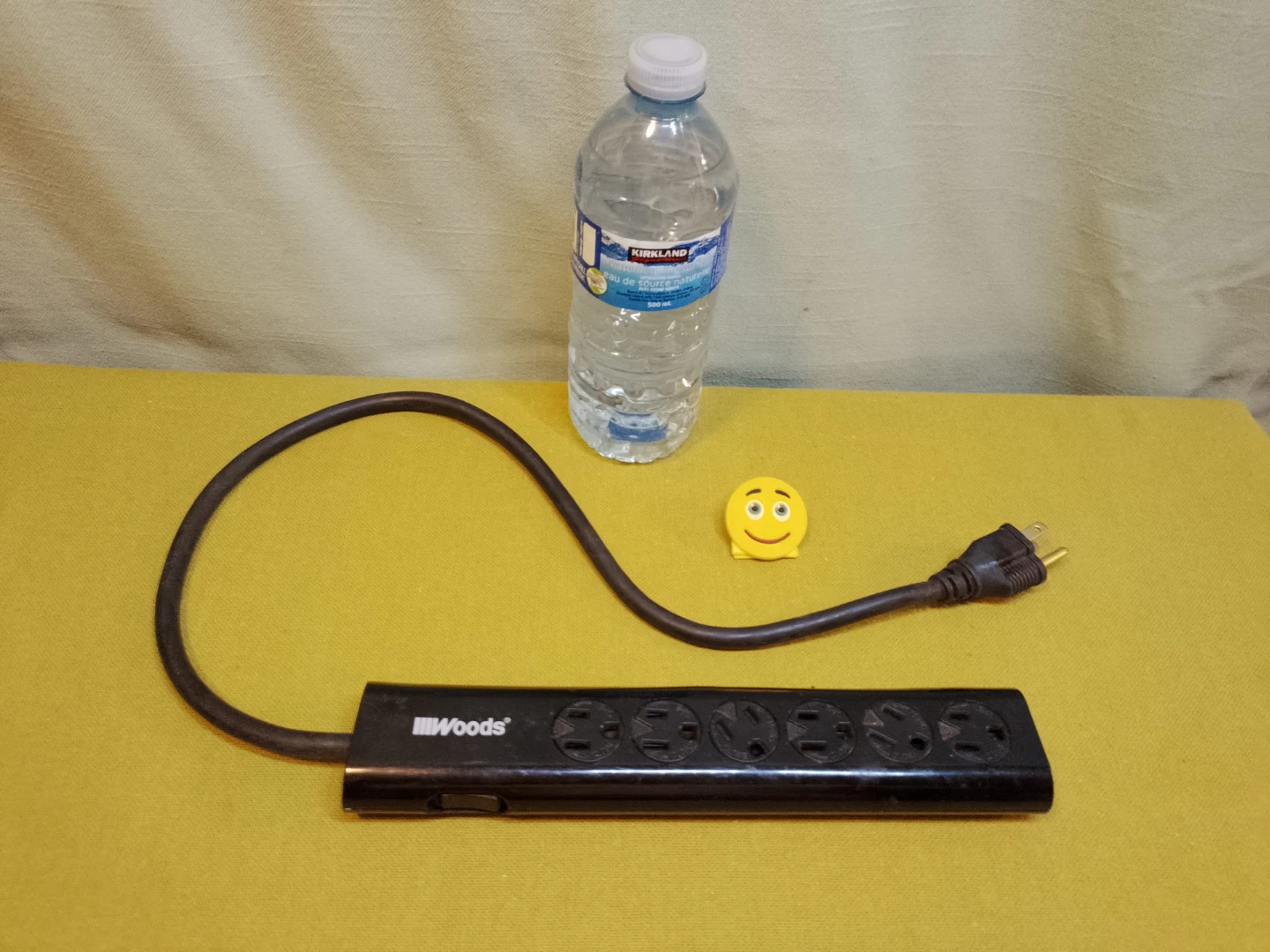 🔌 ➡️ Woods 6-Outlet (3 Prong) Power Bar 🔌