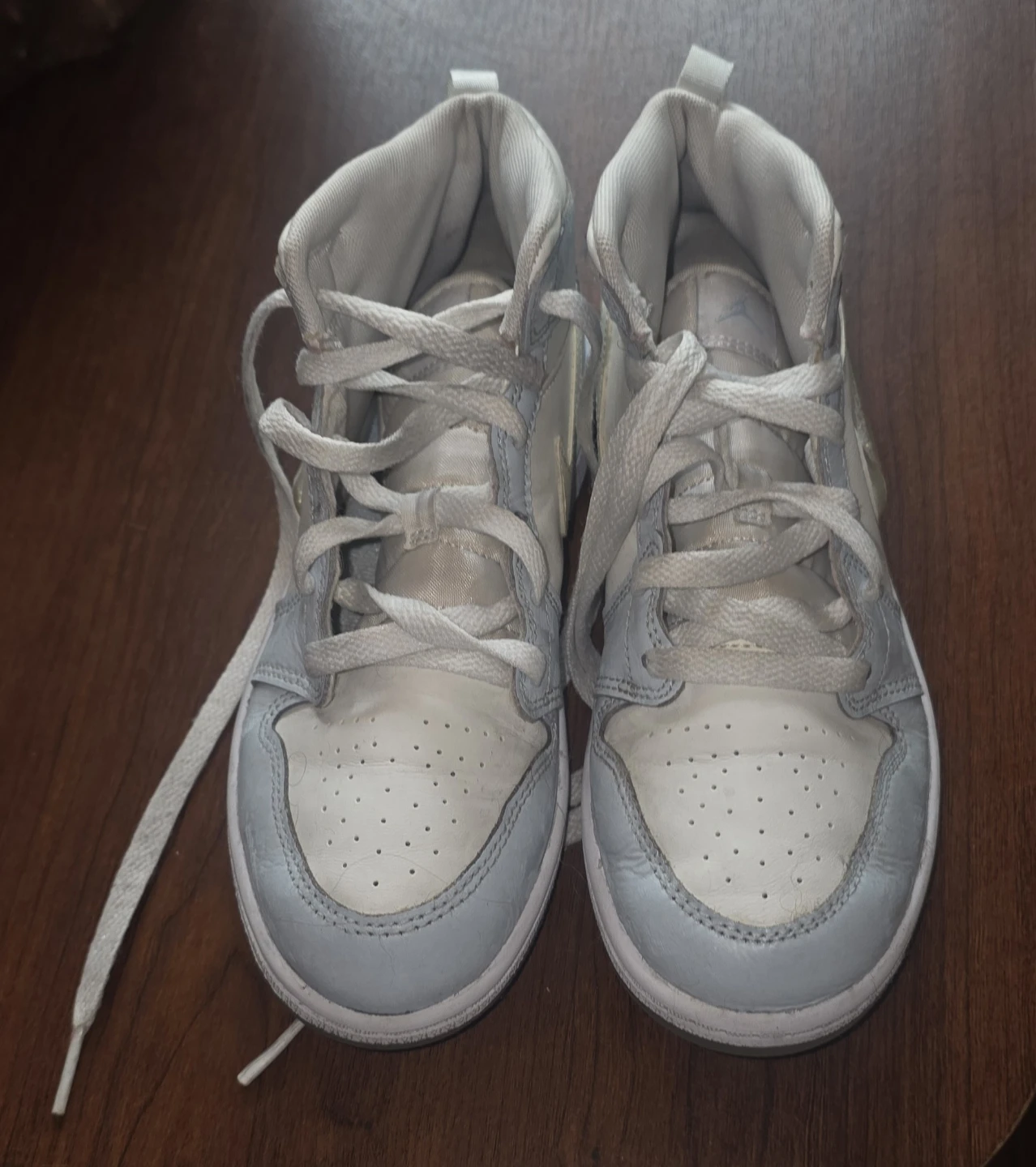 Nike Air Jordan 1 Mid Youth Shoes
