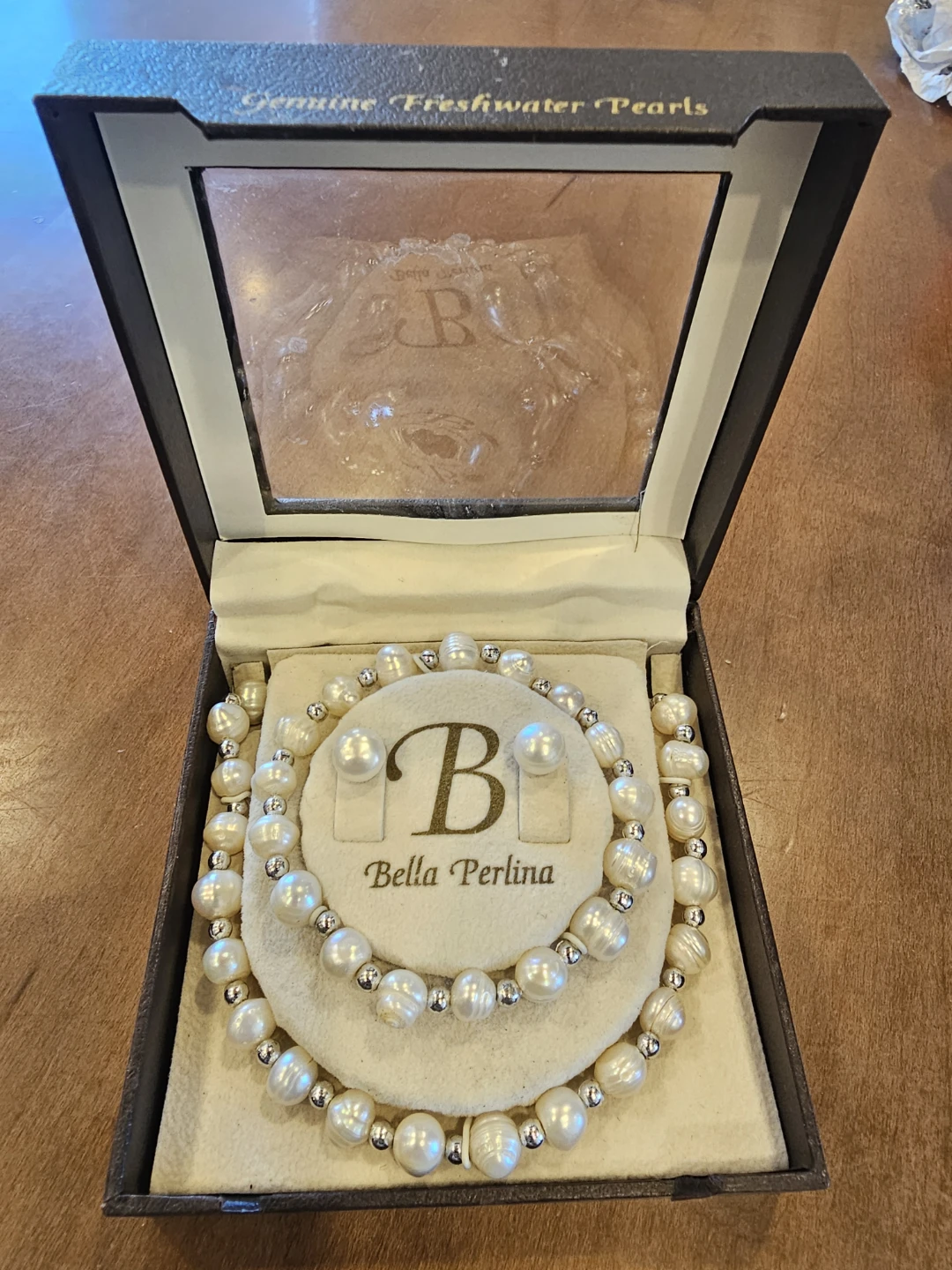Bella Perlina Freshwater Pearl Set