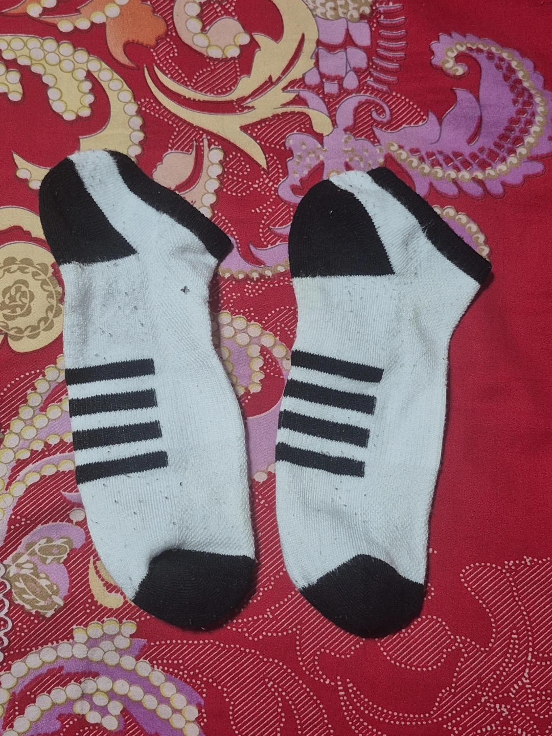 White and black ankle socks with stripes ⚽️